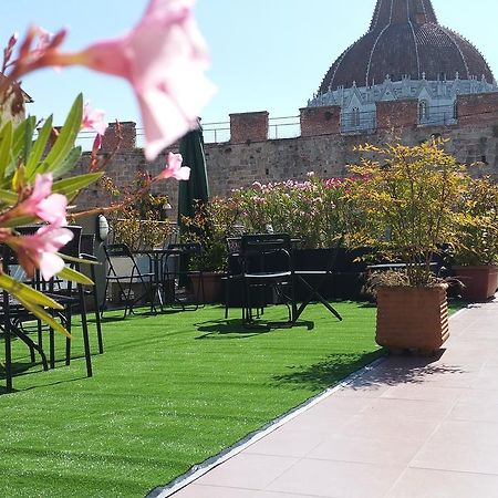 Hotel Il Giardino Пиза Екстериор снимка