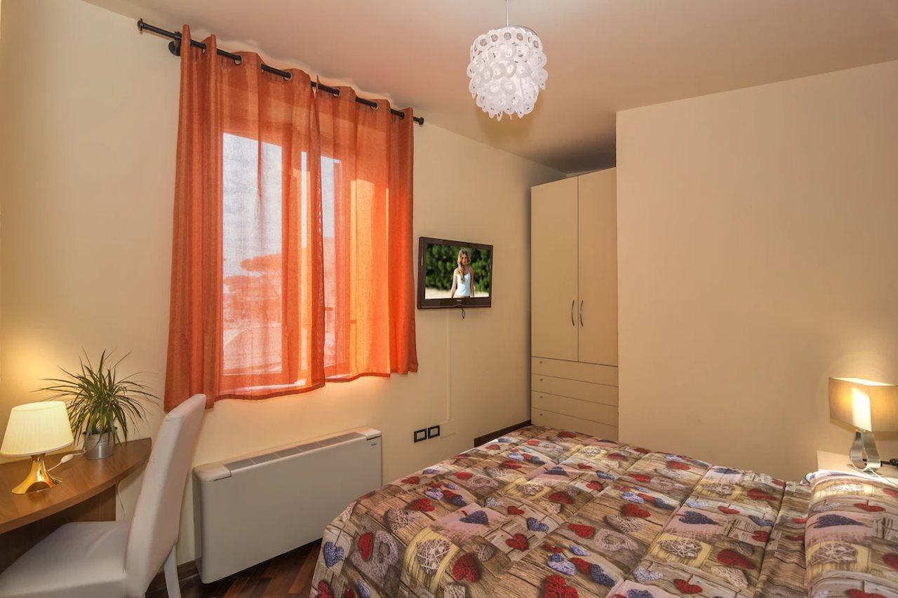 Hotel Il Giardino Пиза Екстериор снимка