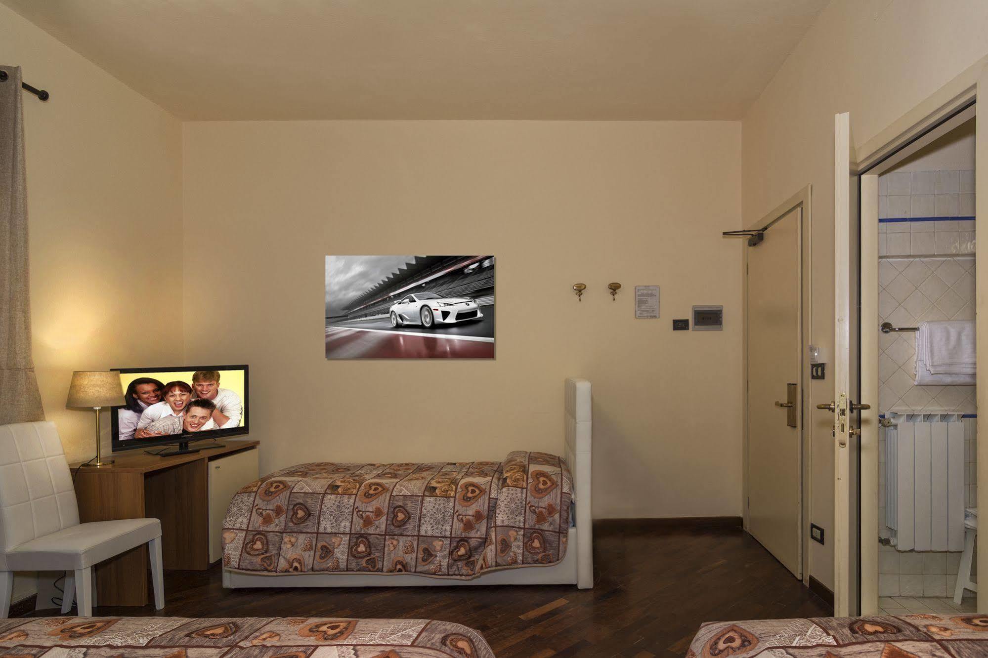 Hotel Il Giardino Пиза Екстериор снимка