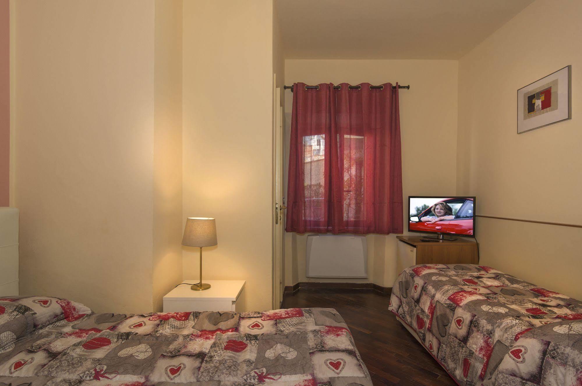 Hotel Il Giardino Пиза Екстериор снимка