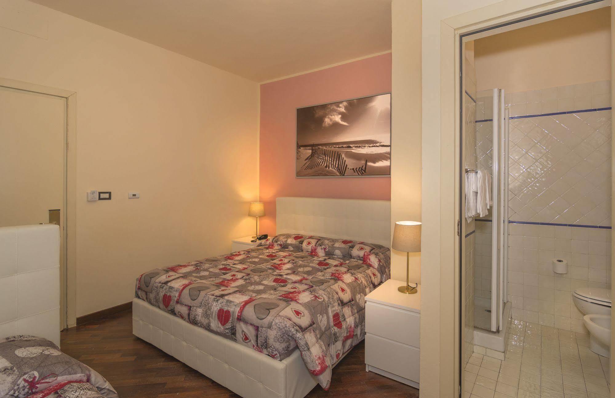 Hotel Il Giardino Пиза Екстериор снимка